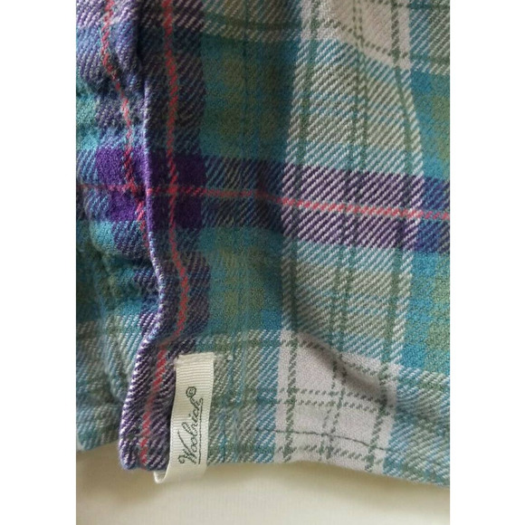 Woolrich Button down Flannel Size Large Plaid - Picture 3 of 7